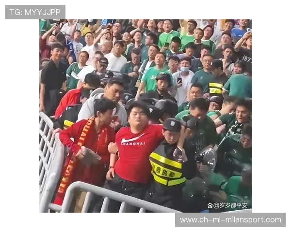 中超球员关键救场惊艳全场赢得球迷高度赞誉 中超球员关键救场惊艳全场赢得球迷高度赞誉