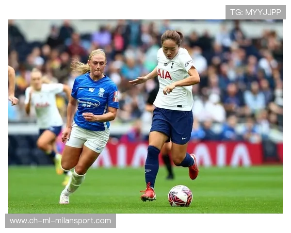 热刺与曼联激战正酣 谁将在伦敦德比中脱颖而出占据优势 热刺与曼联激战正酣 谁将在伦敦德比中脱颖而出占据优势