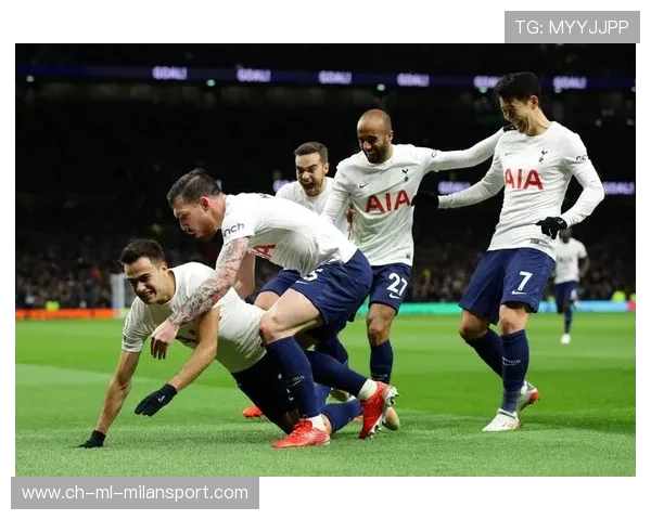 热刺锋线危机全面升级:球迷期待新援能解燃眉之急 热刺锋线危机全面升级:球迷期待新援能解燃眉之急